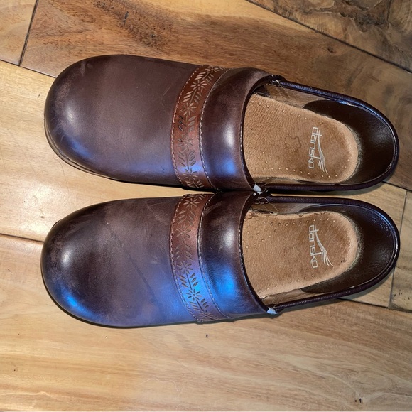 Dansko Brown Leather clogs sz 37 - Picture 1 of 11